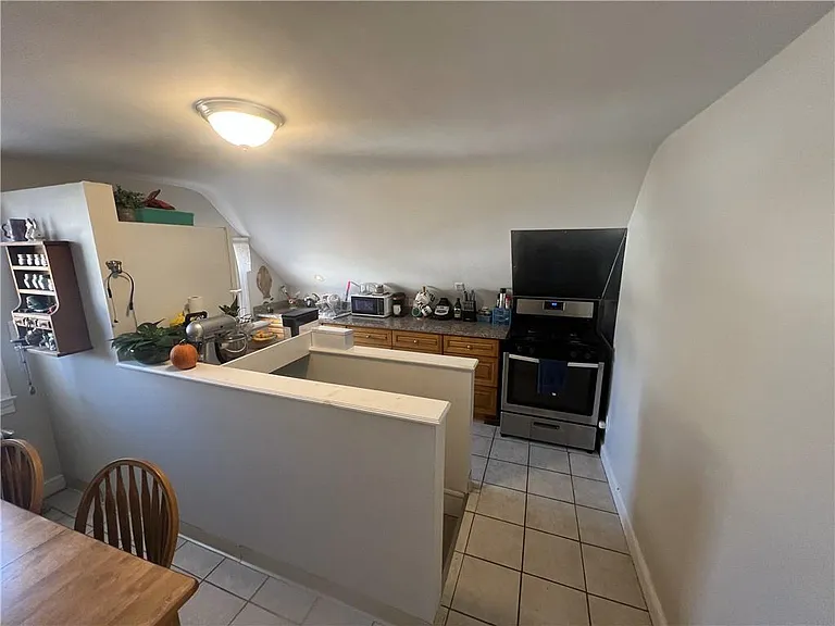 19 Joy St #2 — Photo 12