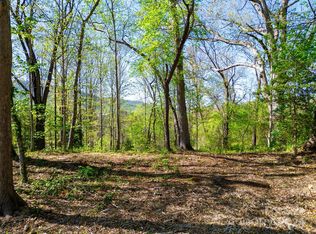 67 Babb St, Waynesville, NC 28786