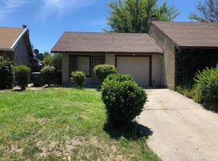 14 Quasar Cir, Sacramento, CA