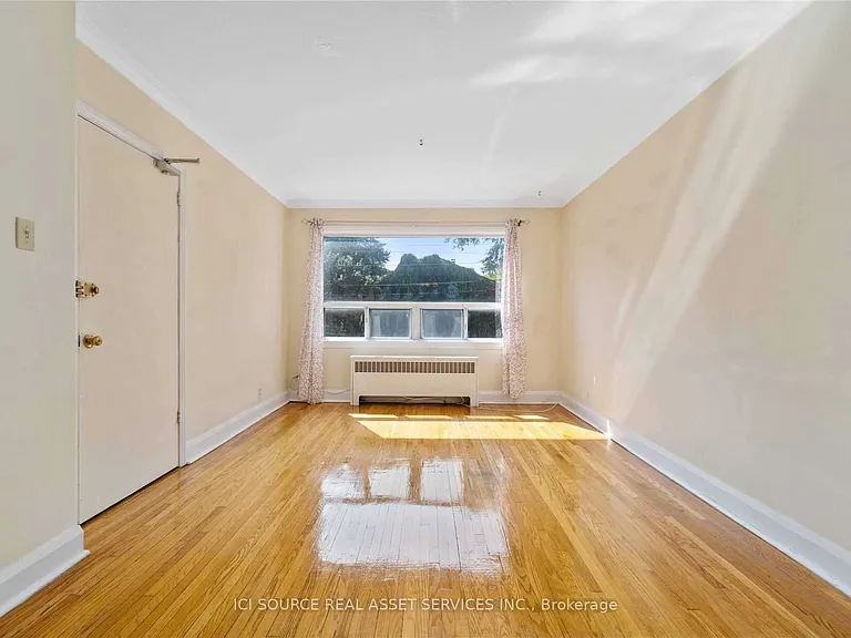 116 Eastwood Rd #2 — Photo 3