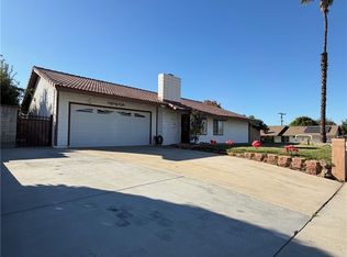 602 Gilmore Dr, Corona, CA 92879