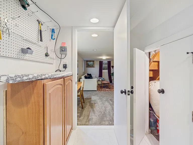 3947 Haddon Rd — Photo 43