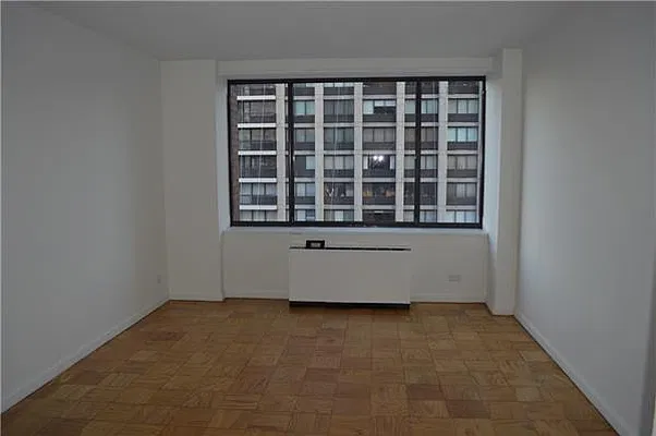 Rented by essential NEW YORK Real Estate | media 5