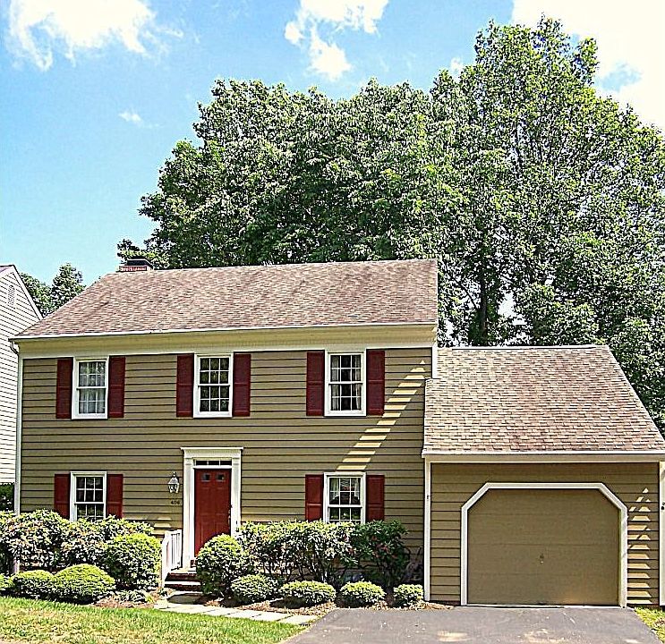 1st image of 406 Cranberry Ln