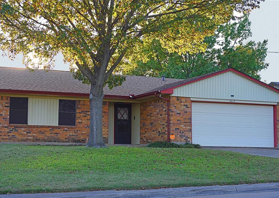 1st image of 1613 Lucille Dr