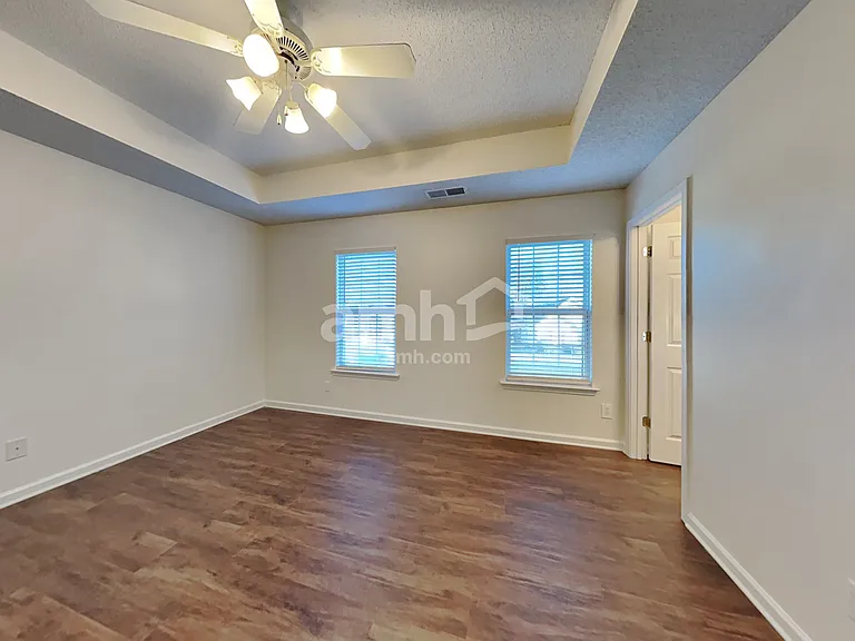 130 Devon Forest Dr — Photo 9