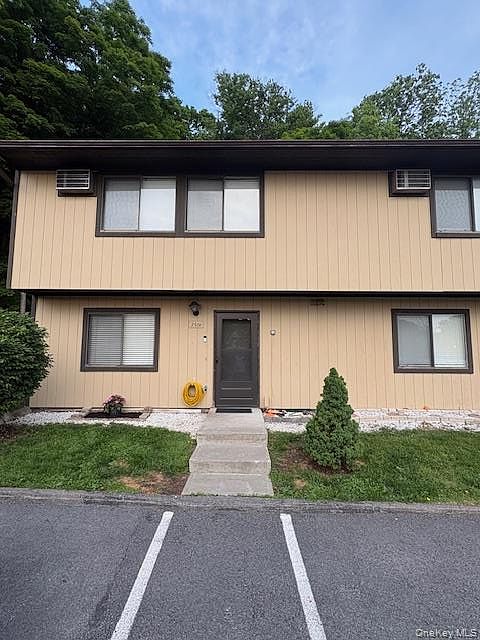 1st image of 3601 Chelsea Cove S