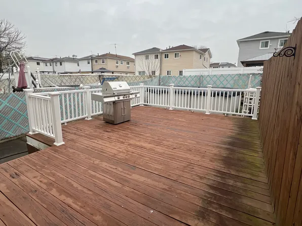 230 Woodrow Road image 6 of 15