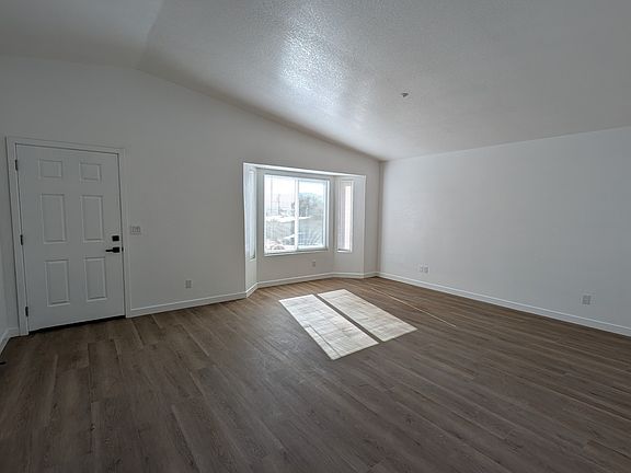 3rd image of 68190 Calle Blanco