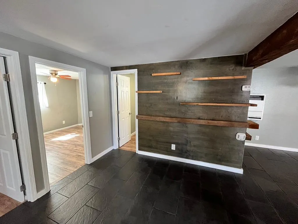 26455 Delano Dr — Photo 2