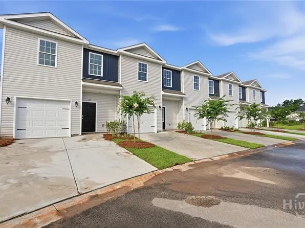 137 Islamorada Lane, Bloomingdale, GA 31302