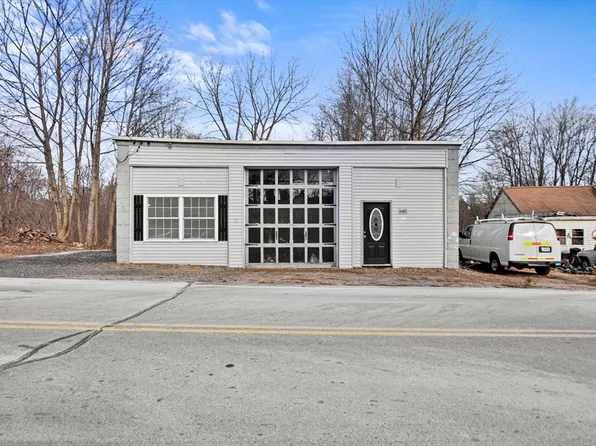 685 Pleasant St, Leicester, MA 01524