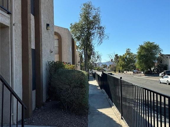 5th image of 1280 Mohave Drive #3