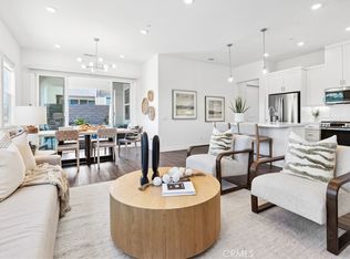 734 Sunrise Rd, Ladera Ranch, CA 92694