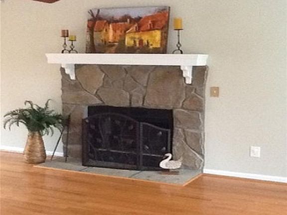 3rd image of 175 Stoney Hill Ln