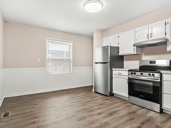 5th image of 8128 E Barry Rd