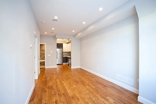 Rented by Corcoran | media 19