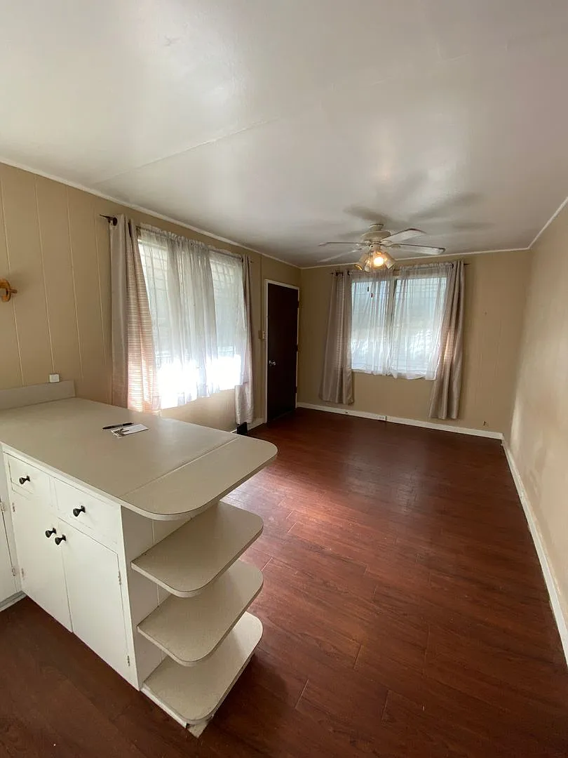 For Rent - 718 Hoawa St. #B — Photo 2
