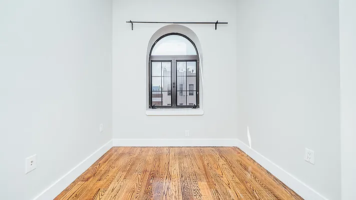 Rented by Nooklyn NYC LLC | media 5
