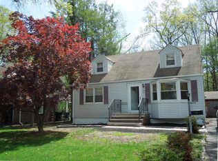 1140 Inwood Pl, Plainfield, NJ 07062