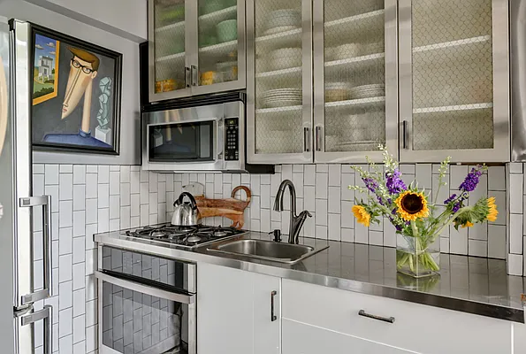Sold by Compass | media 5