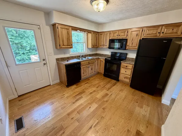 111 Beecher St, Somerset, KY