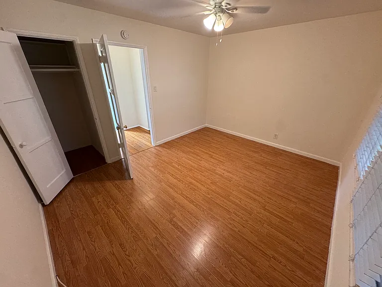 5210 E Broadway #A — Photo 11