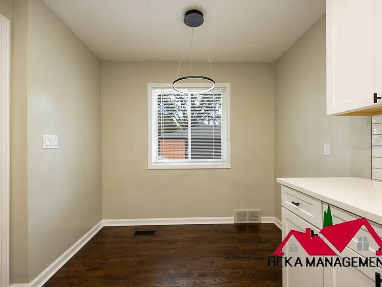 1611 Hazel St — Photo 9