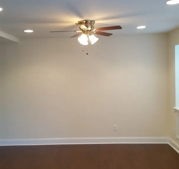100 Willow Bend Ct — Photo 12