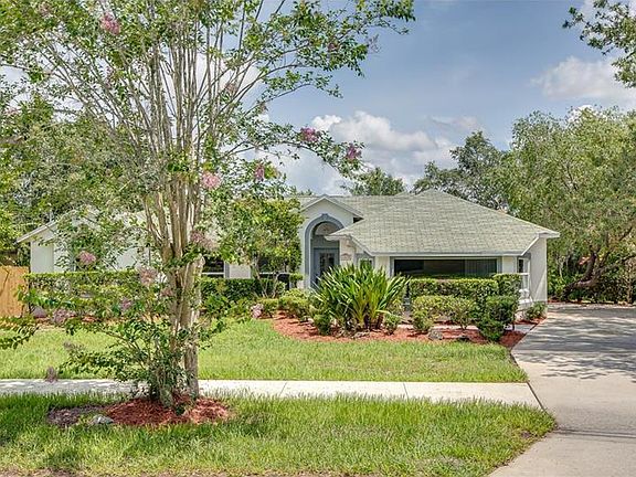 2nd image of 1319 Nadine Dr
