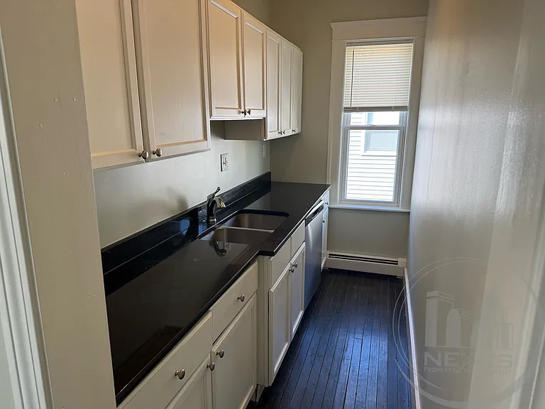 51 Arlington St #3 — Photo 9