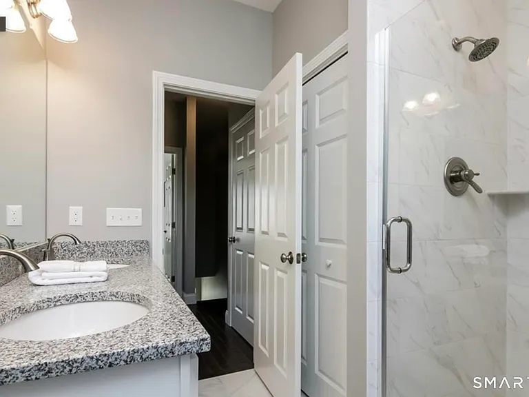 35 Ringgold St #104 — Photo 10