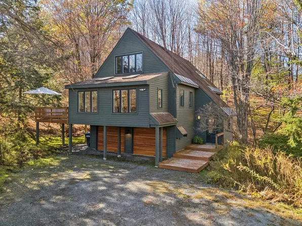 125 Redfield Proctor Road, Hartford, VT 05059