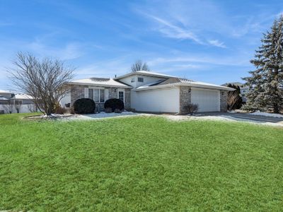 11841 N Magoun Dr, Saint John, IN, 46373