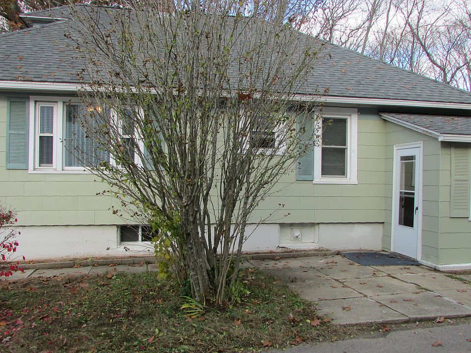 110 Palmer St, Norwich, CT 06360 Zillow