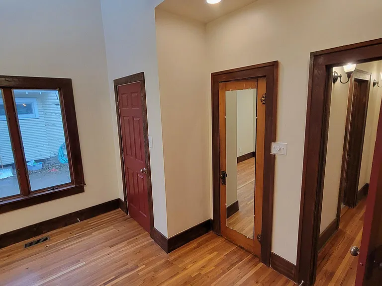 1047 N Coolidge Ave — Photo 15