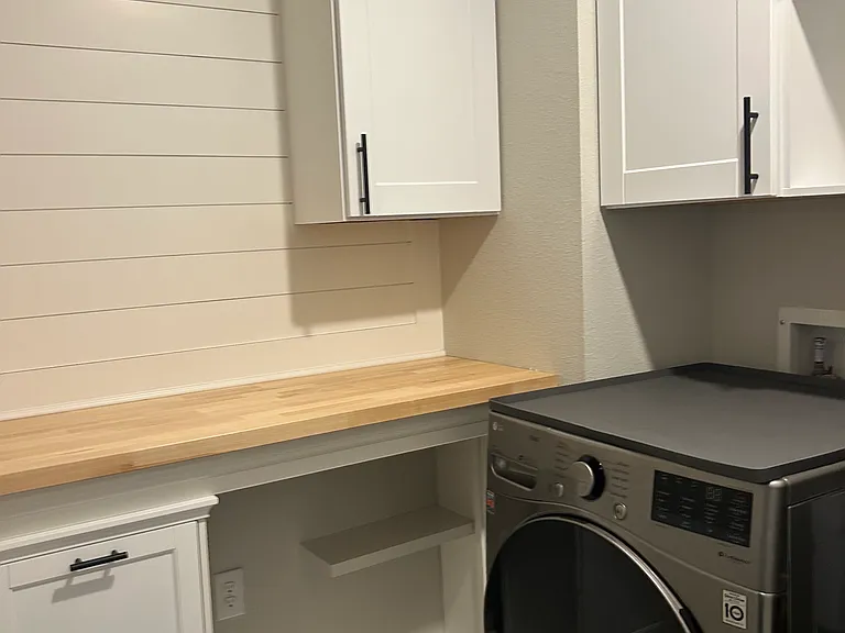186 Granite City Ave — Photo 9