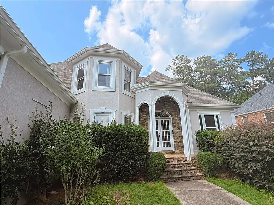 530 Rippling Water Ln