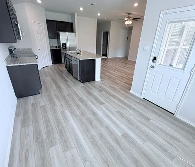 129 Hugh Dr — Photo 28