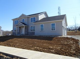 250 Lewis Cir, Easton, PA 18045