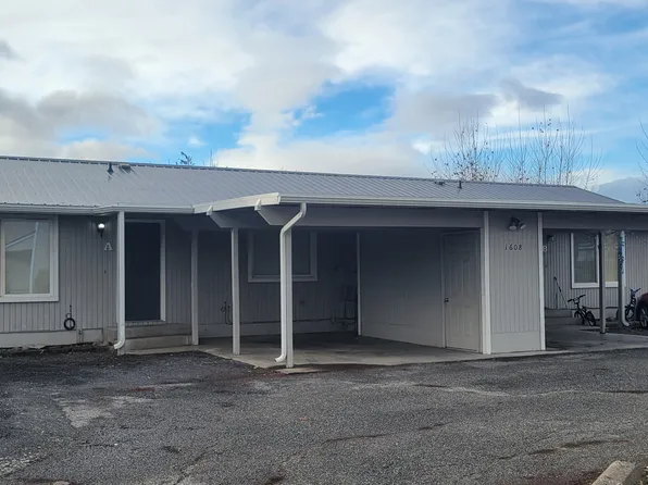 1608 Cross St #A, Wenatchee, WA 98801