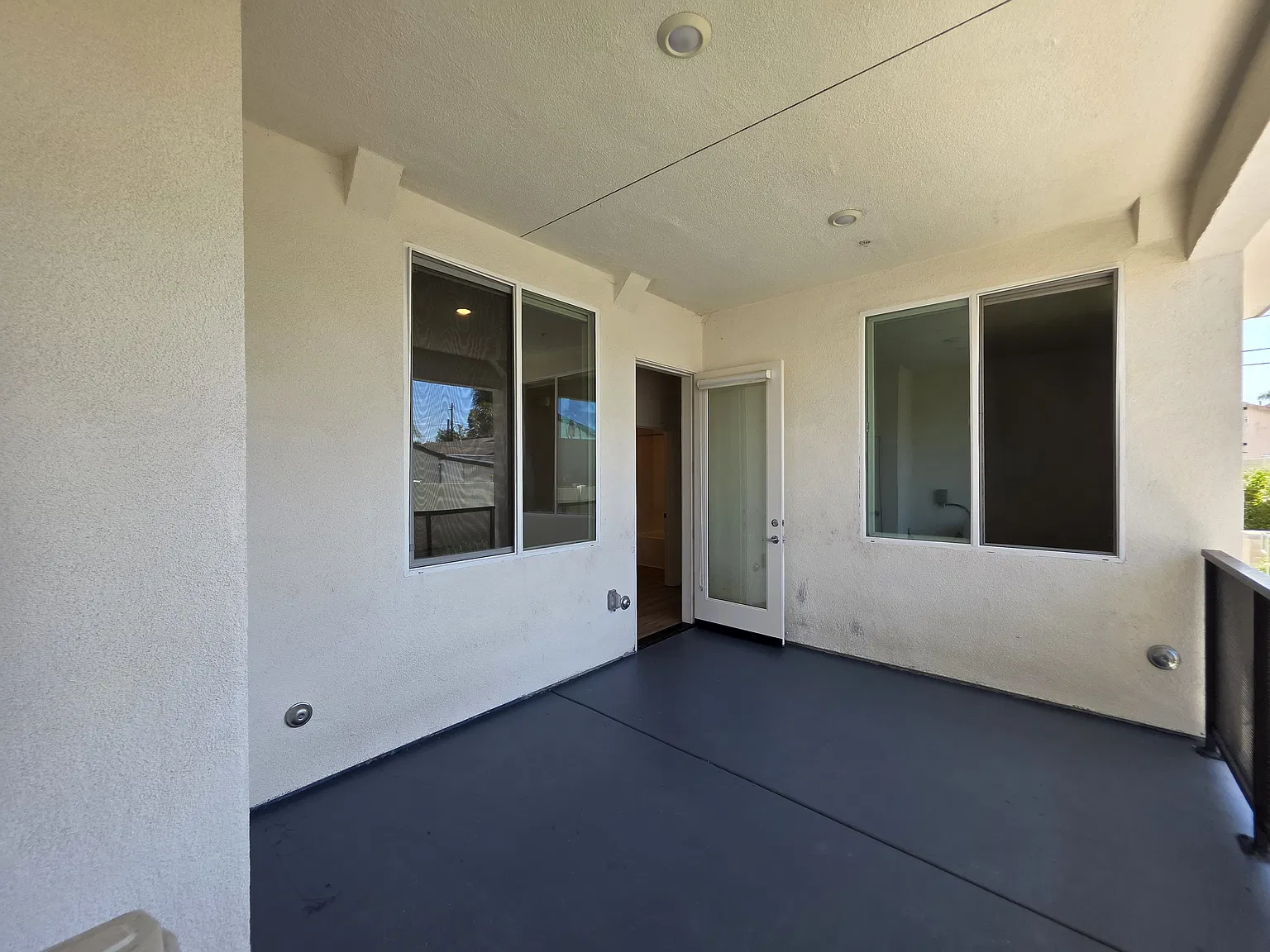1 bed, 681 sqft, $2,150 — Photo 3