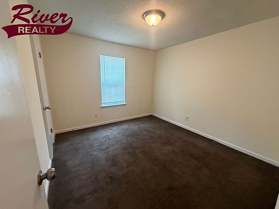 5th image of 3091 Parrish Rd APT E