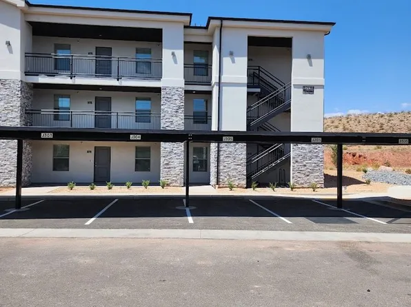 133 N Rock Canyon St Unit J105, Hurricane, UT 84737