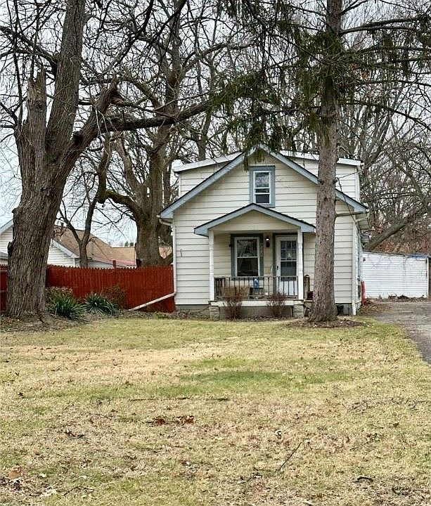 1st image of 4338 W 143rd St