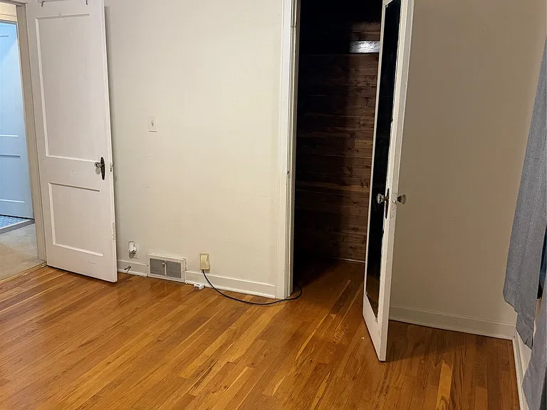 4 Edward St #1 — Photo 19