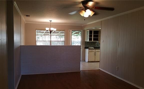 4th image of 1604 Sierra Dr