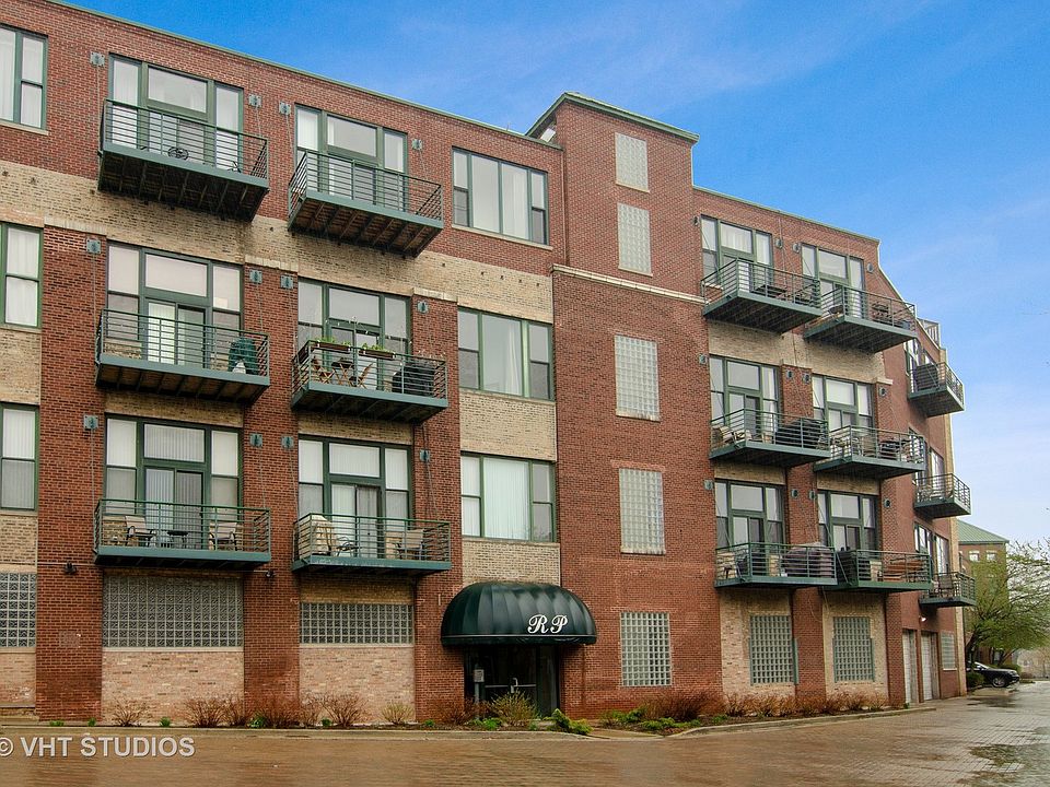 1st image of 2222 W Diversey Ave APT 311