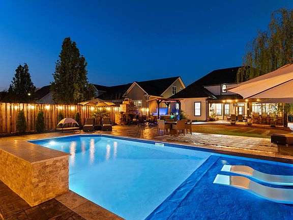 2nd image of 513 Meldon Road