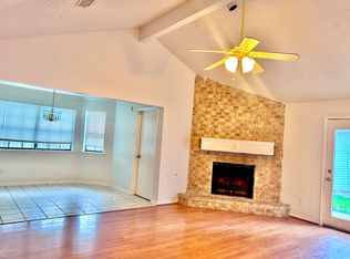 21326 Greenham Dr, Spring, TX 77388
